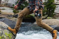 Гимбал GoPro Fluid Pro AI Gimbal может выдерживать полезную нагрузку до 400 грамм (0,88 фунта) (Источник изображения: GoPro)
