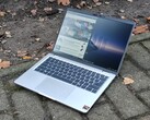 Экран Dell Pro 14 Plus немного слишком тусклый для использования на улице (источник изображения: Бенджамин Херциг)