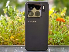 Xiaomi 15S Pro - один из лучших смартфонов 2025 года. (Источник изображения: Маркус Хербрих)