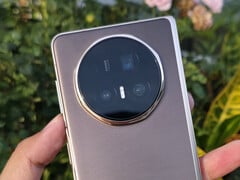 Honor пока не подтвердила информацию о глобальном запуске Magic V5. (Источник изображения: fenibook)