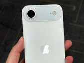 Apple iPhone 17 Air может иметь один из самых маленьких аккумуляторов среди современных смартфонов (Источник изображения: @MajinBuOfficial)