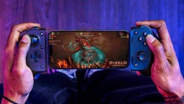 Razer Kishi V3 совместим со смартфонами iPhone 15/iPhone 16 и Android. Razer Kishi V3 Pro предназначен для небольших планшетов с размером экрана от 7 до 8 дюймов. (Источ