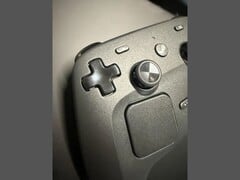 Изображение крупным планом нового Steam Controller от Valve