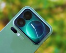 Серия Xiaomi 18 Pro получит задний дисплей с поддержкой искусственного интеллекта (на фото Xiaomi 17 Pro).