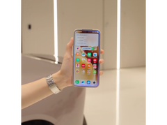 Смартфон Vivo управляет автомобилем. (Источник изображения: Vivo)