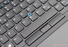 Возвращение к истокам: в устройстве есть TrackPoint