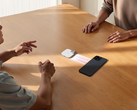 Anker Soundcore Work (на фото) поддерживает функцию подведения итогов на основе искусственного интеллекта и может автоматически определять несколько колонок. (Источник изображения: Anker Soundcore)