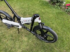 Сложить Gocycle G4 будет просто.