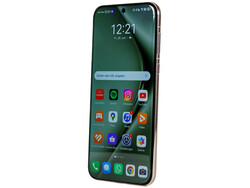 Обзор Huawei Pura 70 Ultra. Тестовое устройство предоставлено компанией Huawei