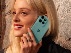 Edge 60 Neo выходит на рынок с Android 15, как и другие недавние смартфоны Motorola. (Источник изображения: Motorola)