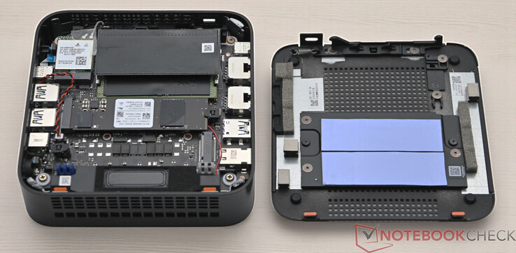Asus ExpertCenter PN54 с открытой нижней частью