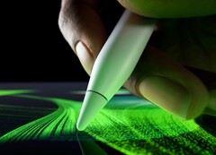 Apple Pencil Pro предлагает функции, которые не поддерживает ни один стилус сторонних производителей для iPad. (Источник изображения: Apple)