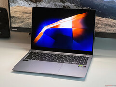 Galaxy Book6 Ultra станет следующим ноутбуком Samsung с dGPU, как Galaxy Book4 Ultra, изображенный здесь (источник изображения: Notebookcheck)
