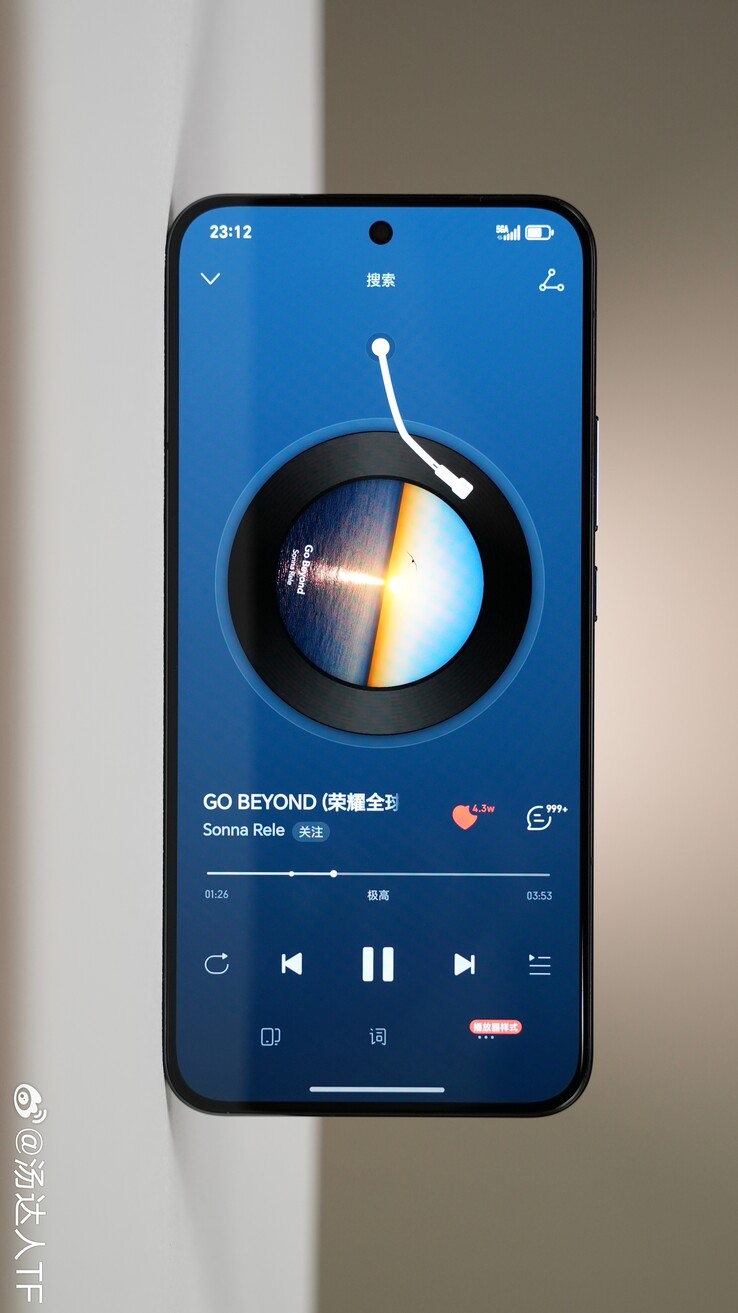 Honor GT Pro в дикой природе, по-видимому. (Источник: Digital Chat Station через Weibo)