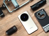 Импорт Vivo X300 Pro и более компактного флагмана Vivo X300 с камерой Zeiss: Некоторые розничные продавцы уже называют цены в евро на китайскую модель. (Источник изображения: Weibo)