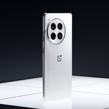 Дизайн задней панели (источник изображения: OnePlus)