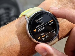 Часы Garmin Venu 4 (на фото) - одни из трех часов, получивших обновление версии 15.16.