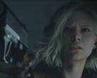 Скриншот, на котором главная героиня Resident Evil Reqiuem Грейс Эшкрофт держит в руках пистолет