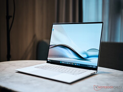 Обзор ноутбука Asus Zenbook S 16 - Первый ноутбук Copilot+ с AMD Zen 5 в тонком корпусе