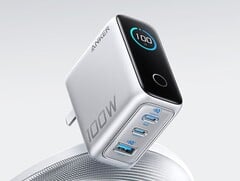 Компания Anker выпустила в Китае новое зарядное устройство Smart Display Charger Lite (на фото). (Источник изображения: Anker)