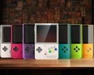 Retroid Pocket Classic - это игровой портативный компьютер Android с дизайном, напоминающим Game Boy Color. (Источник изображения: Retroid)