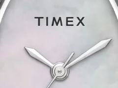 Циферблат часов Timex TW2Y86400, крупный план.