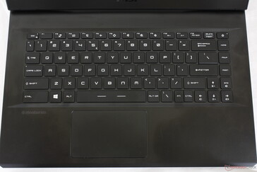 Клавиатура и тачпад точно такие же, как у GE66, вплоть до размеров и удосбтва/ощущений