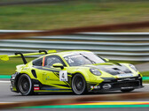 Гоночный автомобиль, снятый в 2022 году.