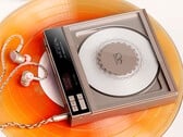 Портативный CD-плеер Shanling EC Zero T Max оснащён функциями копирования CD и USB-ЦАП.