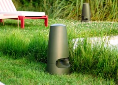 Новейшая уличная колонка от Triangle доступна в сером и зеленом цветах. (Источник изображения: Triangle)