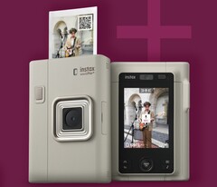 Гибридная моментальная камера Fujifilm Instax LiPlay+ может печатать фотоколлажи, используя снимки, сделанные передней и задней камерами. (Источник изображения: Fujifilm)