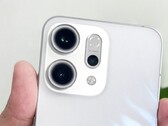 Практическое использование "Reno 14 Global Edition". (Источник изображения: SmartPrix)