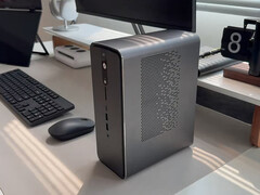 Компьютер Star Core Super AI Computer можно приобрести на сайте Xiaomi Youpin по цене около 1 941$. На снимке: рекламное изображение мини-ПК. (Источник изображения: Linglong)