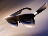AR-очки Xreal 1 Pro+ обеспечивают HDR-изображение с яркостью 1 200 нит при подключении к ноутбукам, телефонам и игровым консолям.