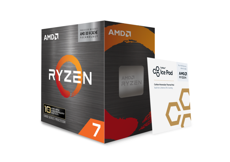 AMD Ryzen 7 5800X3D с термопрокладкой, которая поставляется в комплекте с процессором.