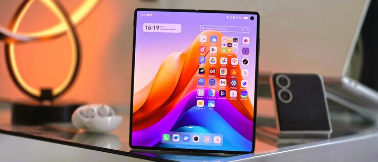 Тестовый смартфон Vivo X Fold5