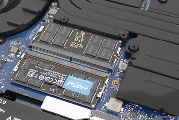 Доступные 2x слота DDR5 SODIMM