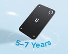 Новая модель Ugreen FineTrack Slim Duo2 (на фото) поддерживает как Apple Find My, так и Google Find Hub