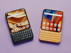 Titan 2 Elite в двух стартовых цветах.