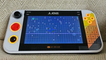 Классическая многоножка получила новый облик (Источник изображения: Марк Зандер, Notebookcheck)