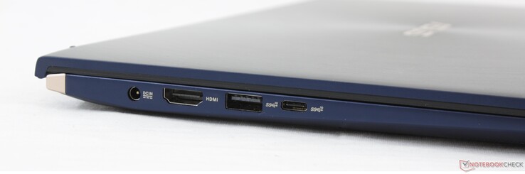 Слева: Гнездо питания, HDMI, USB A 3.1 Gen 2, USB C 3.1 Gen 2