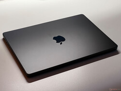 В обзоре: Apple MacBook Pro 14 M3 Pro. Тестовый образец предоставлен: