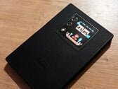 Вторичный дисплей Unihertz Titan 2 становится гораздо более универсальным благодаря приложению Pebblehertz.