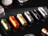 Фонарь Tank007 E25 EDC доступен в шести цветах.