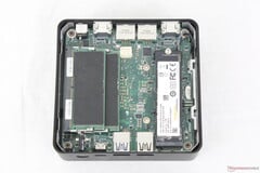 Cubi NUC 3MG - один из самых маленьких мини-ПК, поддерживающий до 128 ГБ съемной памяти