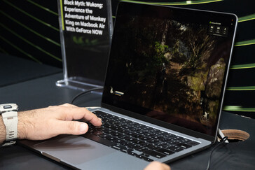 Черный миф: Wukong, запущенный через GFN на Apple MacBook Air