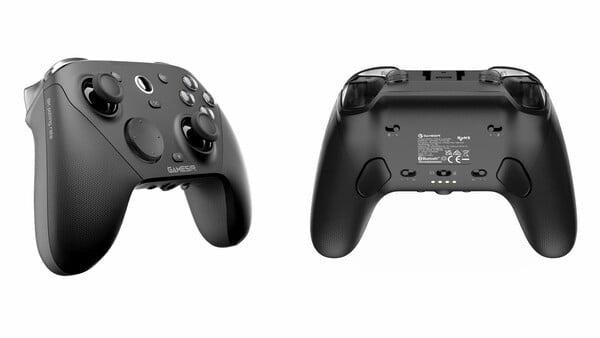 Контроллер GameSir G7 Pro 8K для ПК в цвете «Обсидиан Блэк».