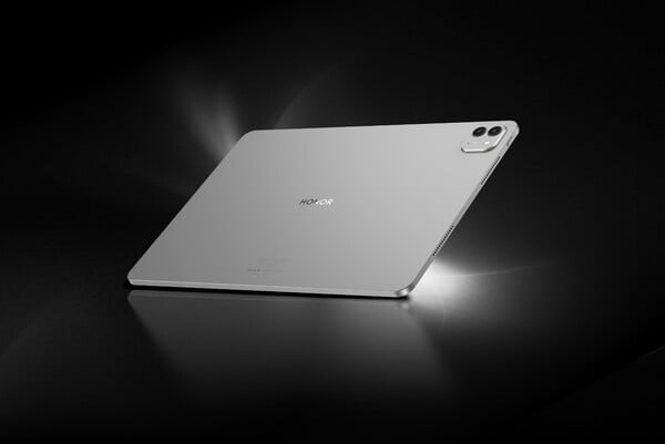 Honor MagicPad 3 в сером цвете. (Источник изображения: Honor)