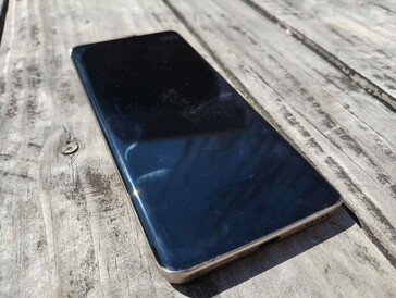 Honor Передний экран X9b (Источник изображения: Darryl Linington - NoteBookCheck)