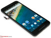Nexus 5X с открытым SIM-слотом